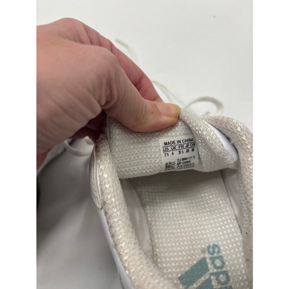 Women's Adidas Shoes, Size 7.5, White - Picture 9 of 10